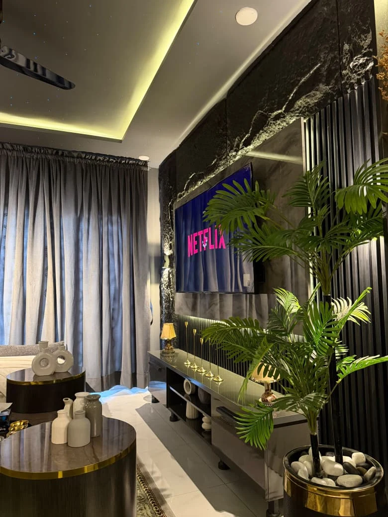 Zameen Opal 2BHK Executive Residence Lahore